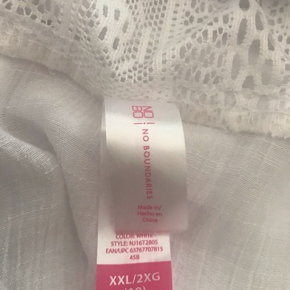 Beachy Top - Picture 7 of 8